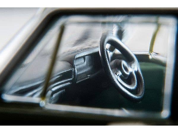 Tomica Limited Vintage 1/64 LV-206a Toyopet Crown Custom 1966 Green | 4543736327813