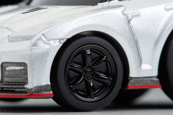 TomyTec Choro Q QS-05B Nissan Gt-R Nid7:D27Smo Nismo N Attack Package Silver | 4543736328506