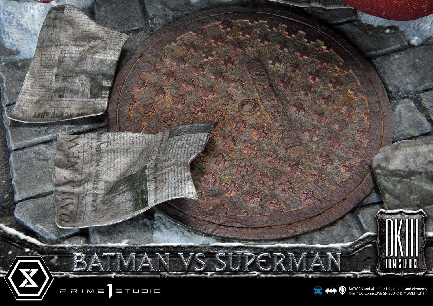 Ultimate Diorama Masterline Batman:The Dark Knight Returns (Comics) Batman versus Superman Deluxe Version