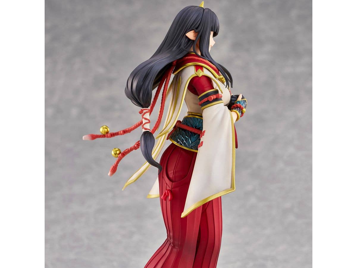 Union Creative Monster Hunter Rise: Hinoa the Quest Maiden Pre-painted Figure | 4589642715023