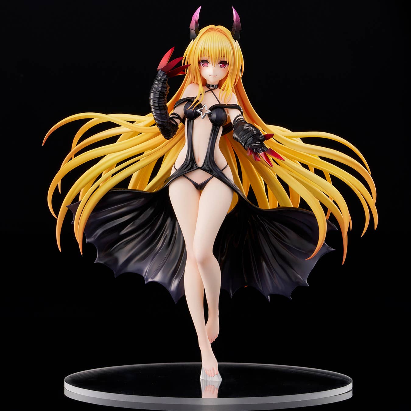 Union Creative To Love-Ru Darkness - Golden Darkness Darkness Ver. 1/6 | 4589642715603