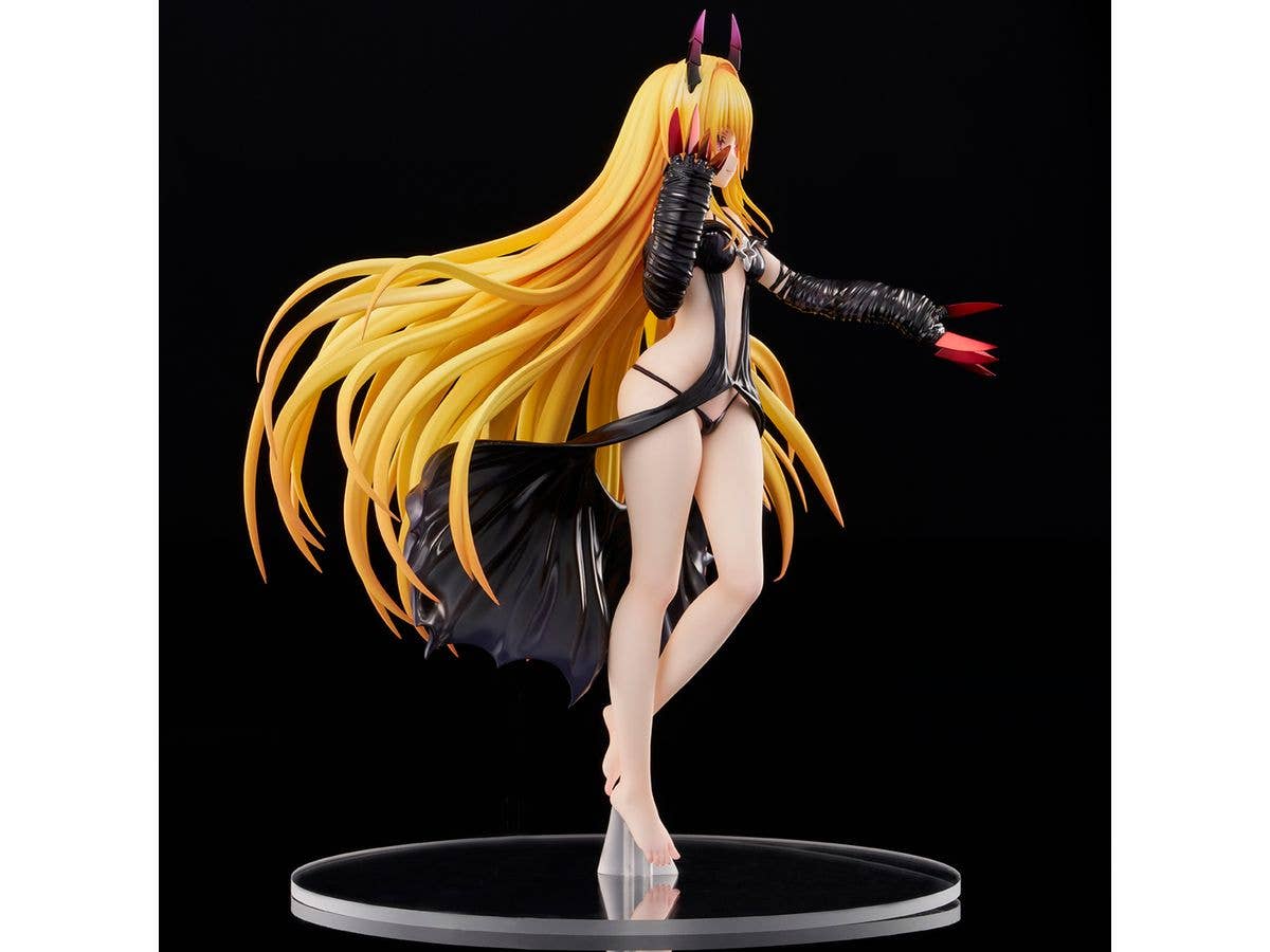 Union Creative To Love-Ru Darkness - Golden Darkness Darkness Ver. 1/6 | 4589642715603