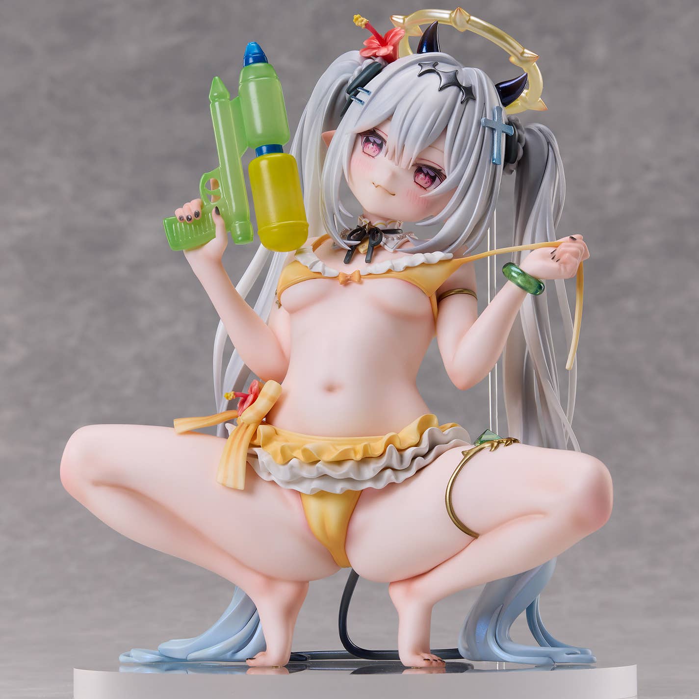 Chihiro Illustration “Silver-Haired Girl” 1/6 Scale Complete Figure | 4589642716099