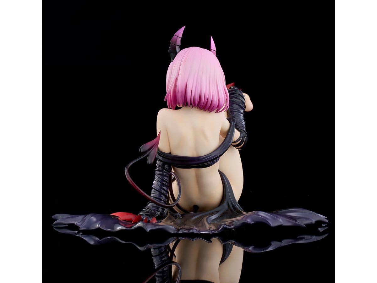 Union Creative To LOVE-Ru Darkness Momo Belia Deviluke Darkness Ver. 1/6 - Renewal Package Edition | 4589642716464