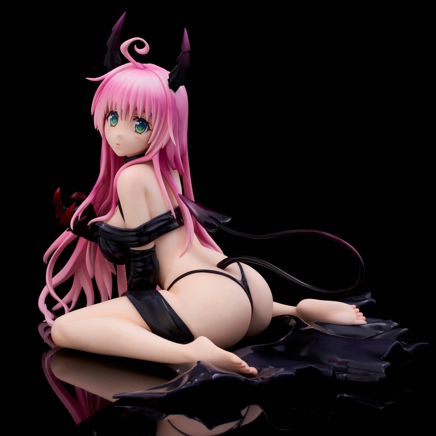 To LOVE-Ru Darkness Lala Darkness Ver. 1/6 Scale Figure - Renewal Package Edition | 4589642716518