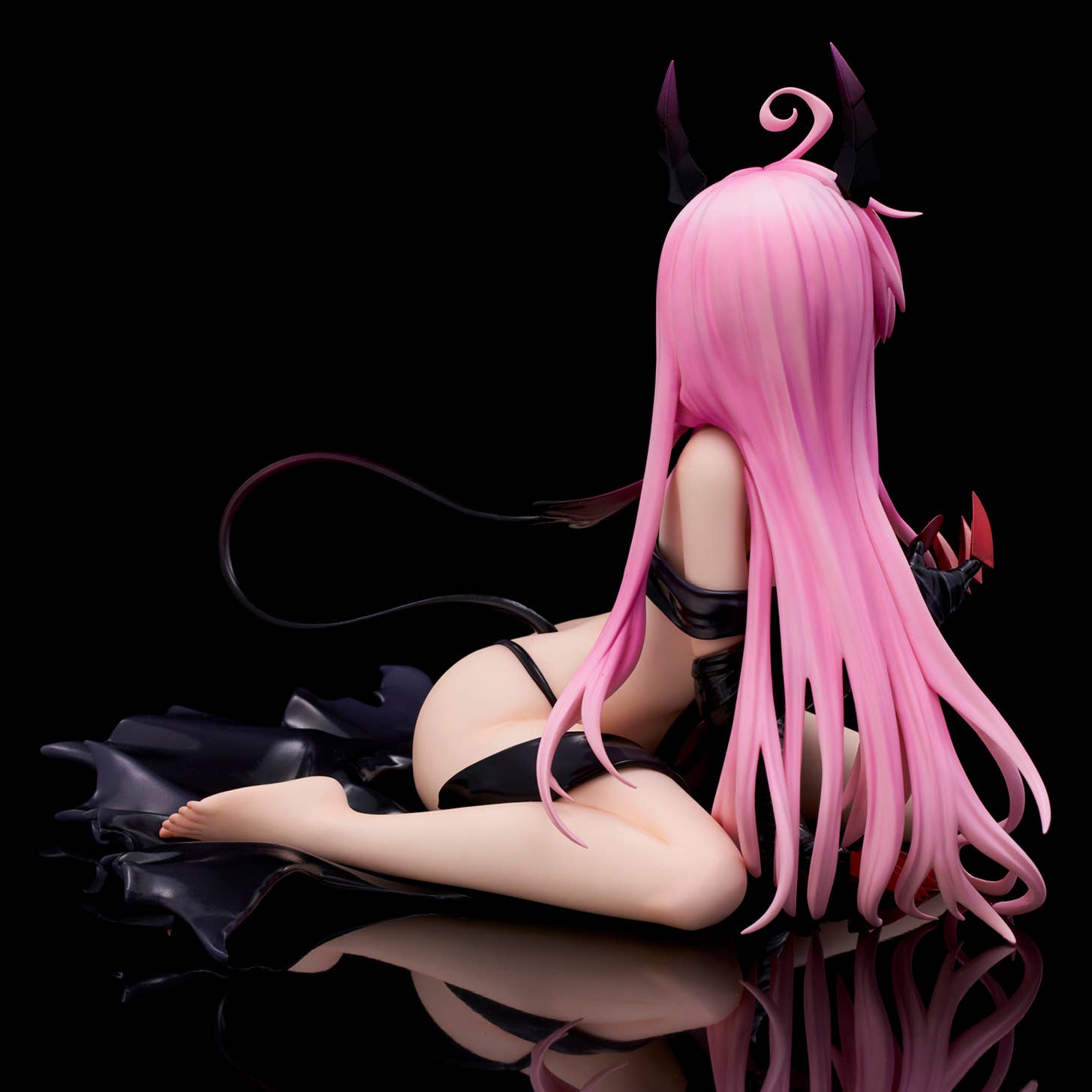 To LOVE-Ru Darkness Lala Darkness Ver. 1/6 Scale Figure - Renewal Package Edition | 4589642716518