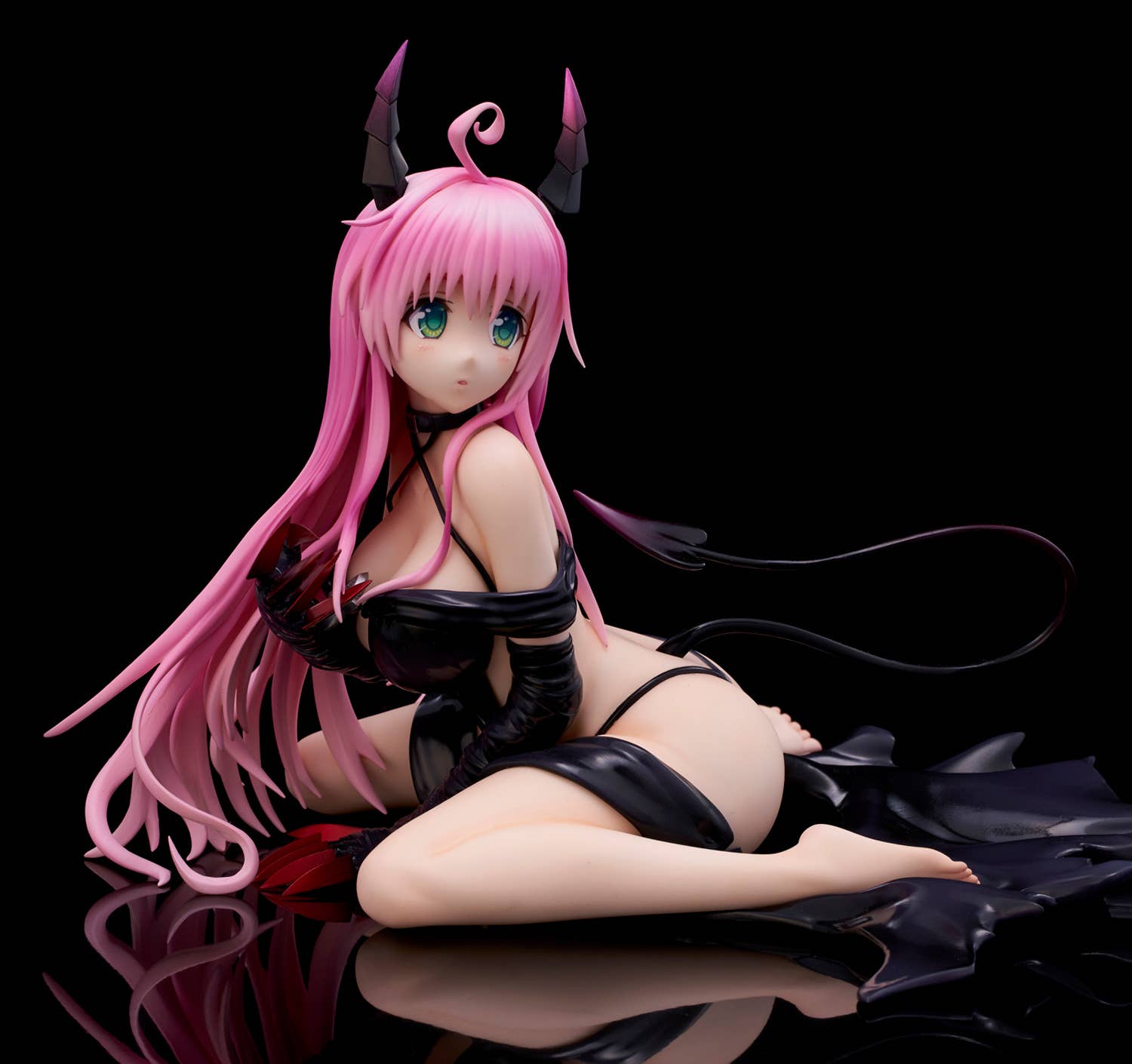 To LOVE-Ru Darkness Lala Darkness Ver. 1/6 Scale Figure - Renewal Package Edition | 4589642716518