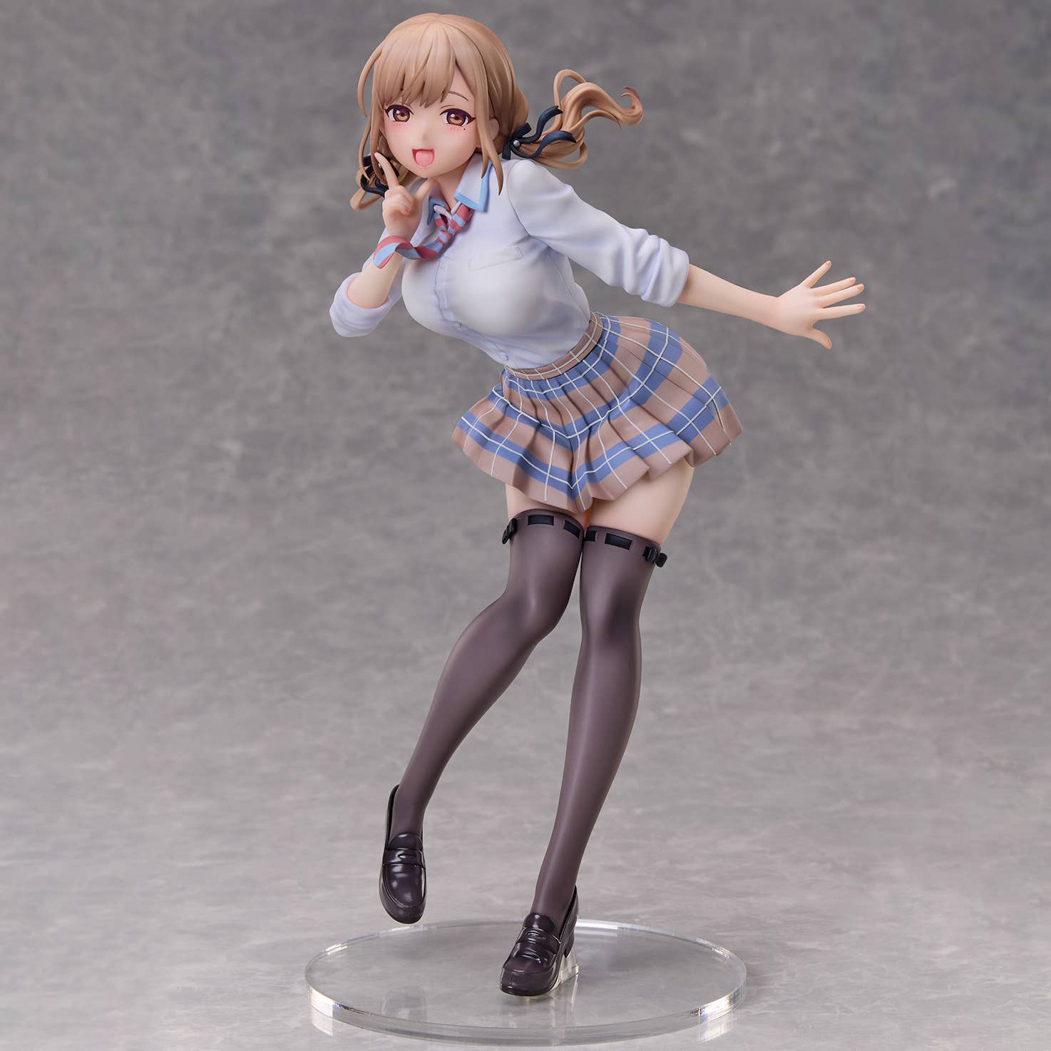 “Love Can't Be Divided Between Twins” Naori Jinguji 1/6 Scale Pre-Painted Figure | 4589642716730