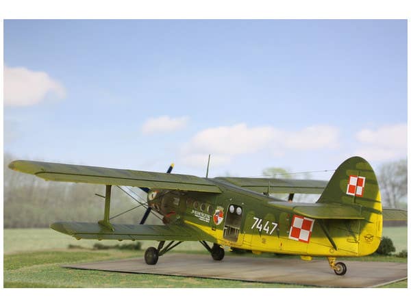 Valom 1/48 Antonov An-2 Colt (Military) | 8594054294017