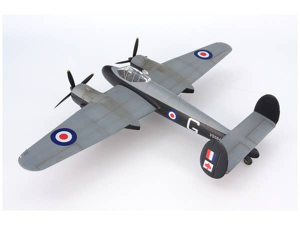 Valom 1/72 Bristol Brigand B.Mk.I | 8594054290309