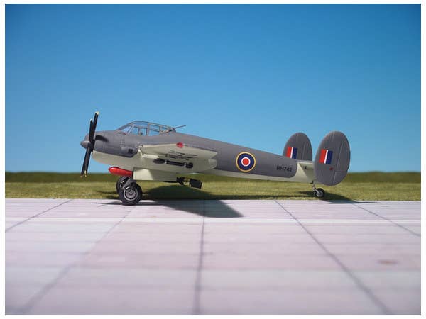 Valom 1/72 Bristol Brigand TF.Mk.I | 8594054290514