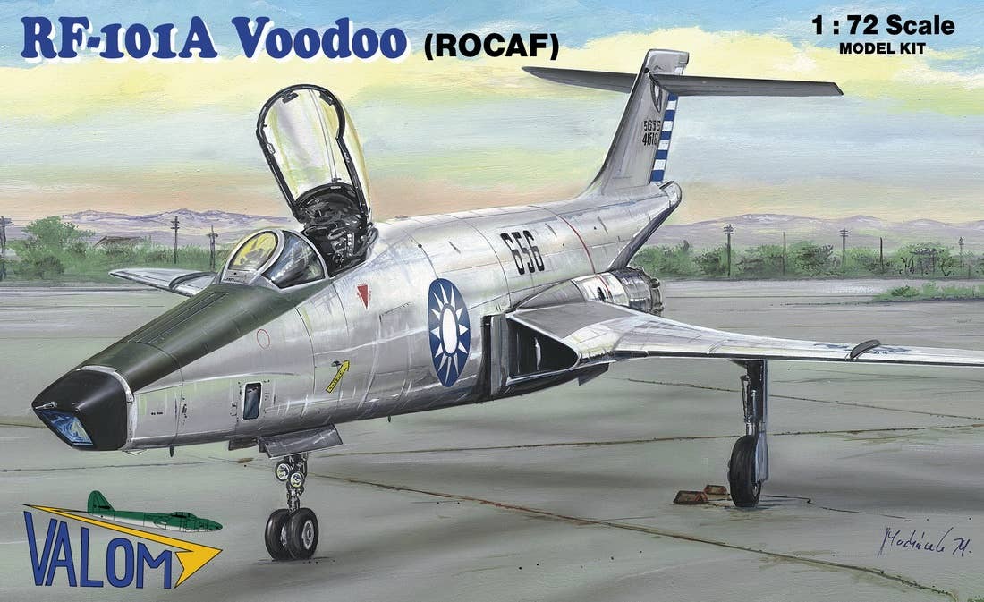Valom 1/72 RF-101A Voodoo (ROCAF) | 8594054291153