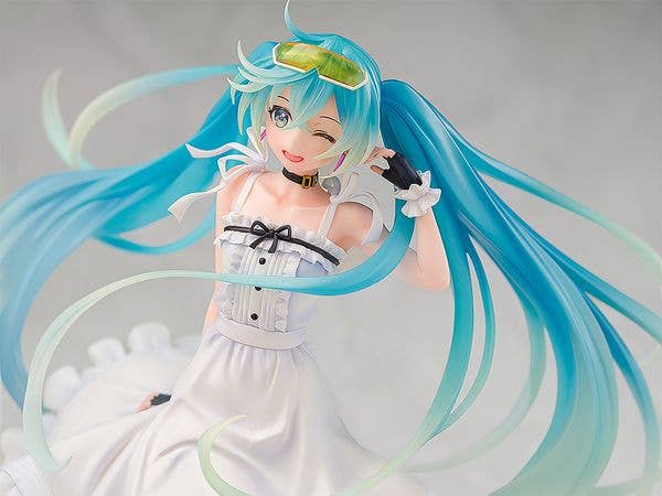 Wonderful Works Racing Miku 2021: Vacation Style Ver. | 4580522750318
