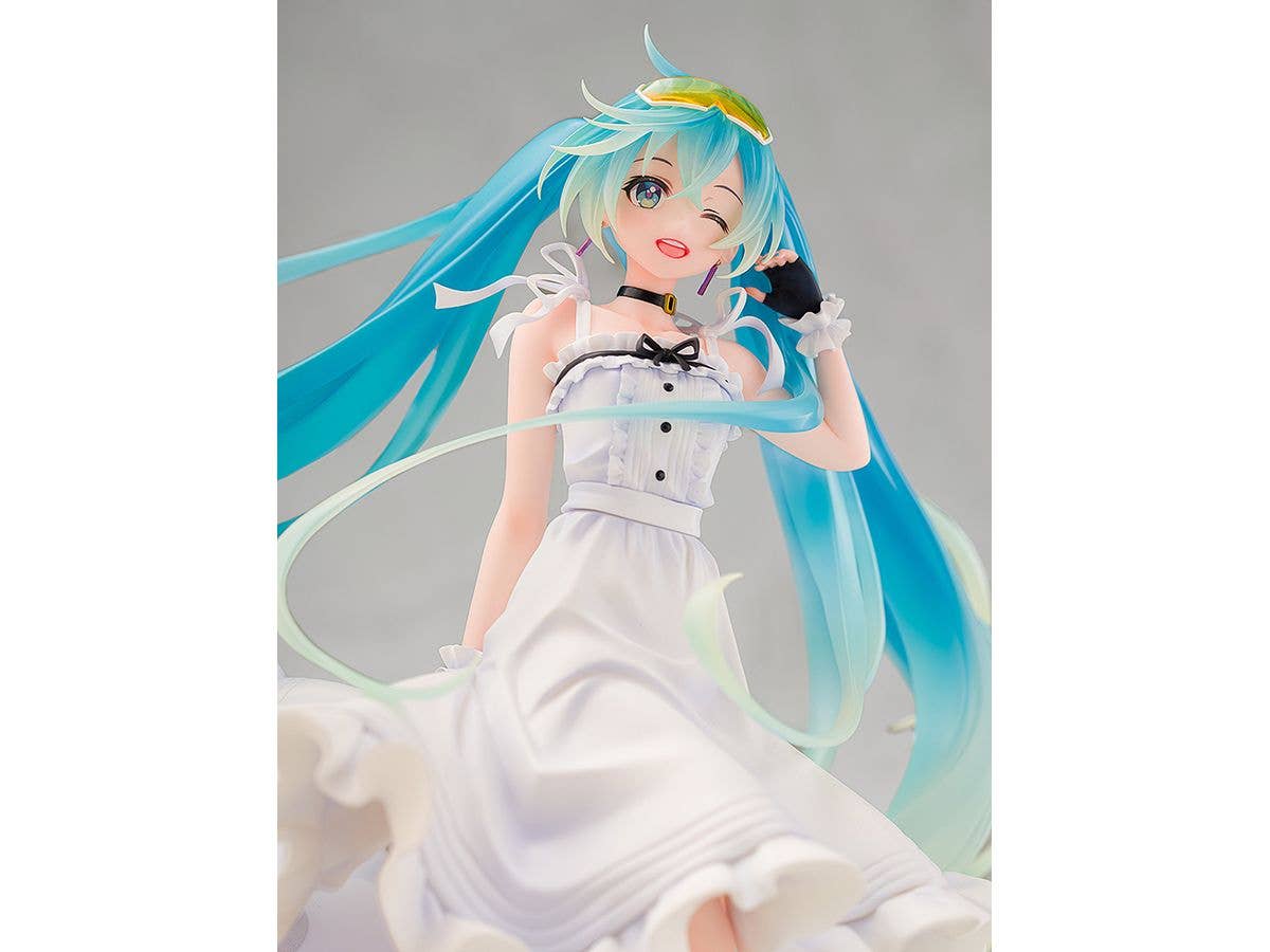 Wonderful Works Racing Miku 2021: Vacation Style Ver. | 4580522750318