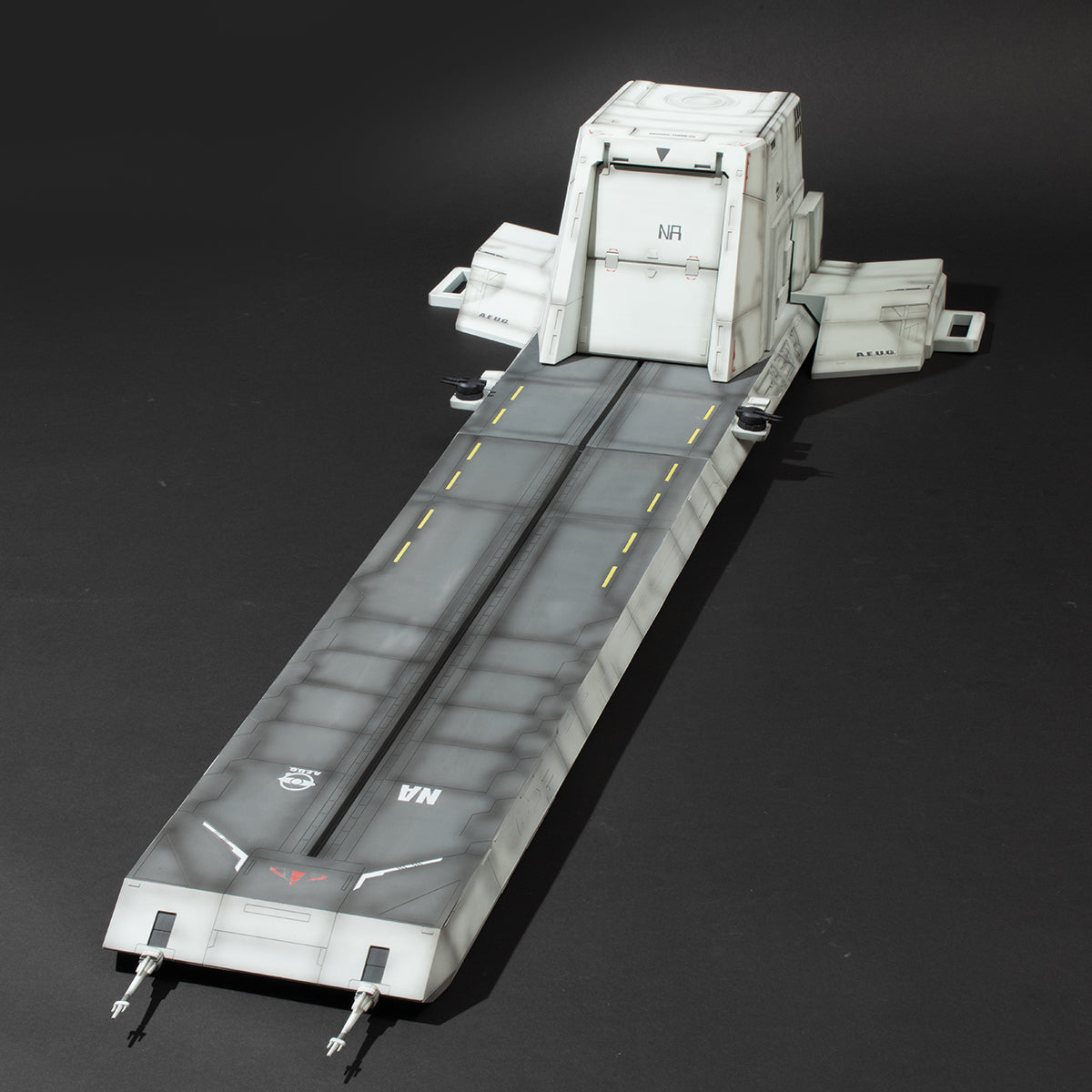 Megahouse Realistic Model Series (1/144 Series) Nahel Argama catapult deck "Mobile Suit Gundam ZZ" | 4535123833533