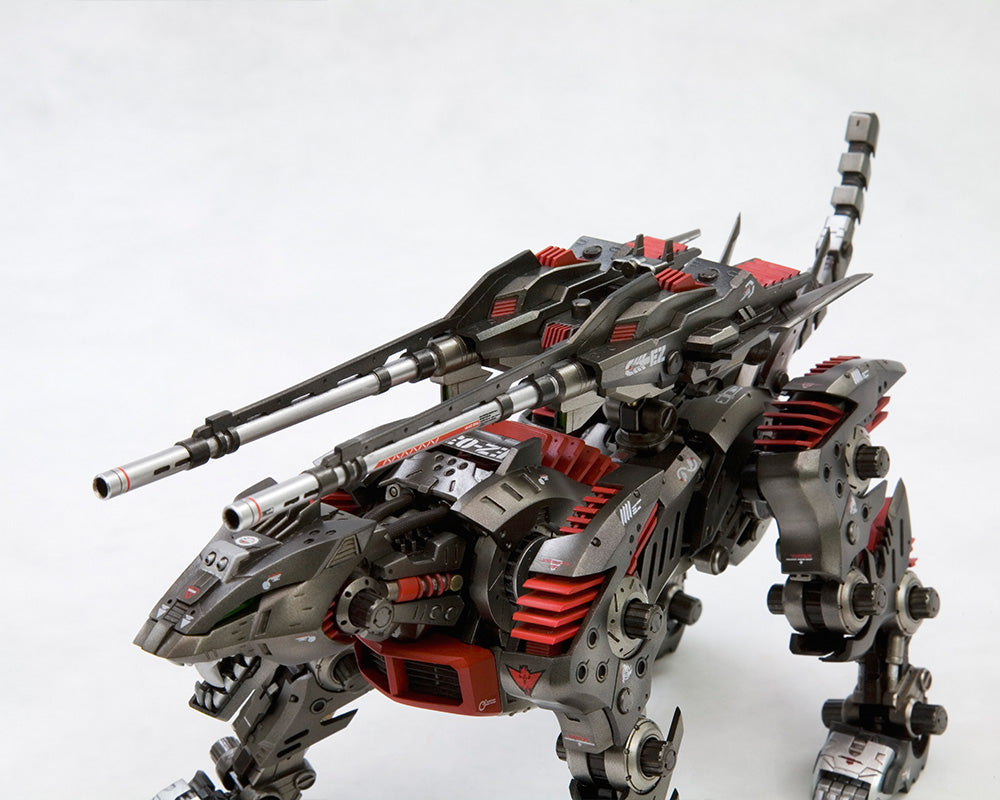 Kotobukiya 1/72 Zoids EZ-035 Lightning Saix Marking Plus Ver., Action Figure Kit | 190526028401