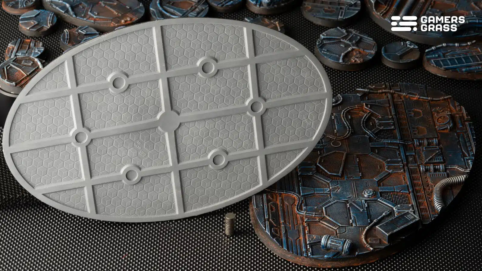 Gamers Grass Battle Ready Bases - Spaceship Corridor - Oval 170mm (x1) | 738956790316