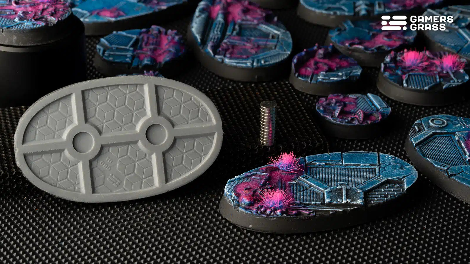 Gamers Grass Battle Ready Bases - Alien Infestation - Oval 60mm (x4) | 738956790385