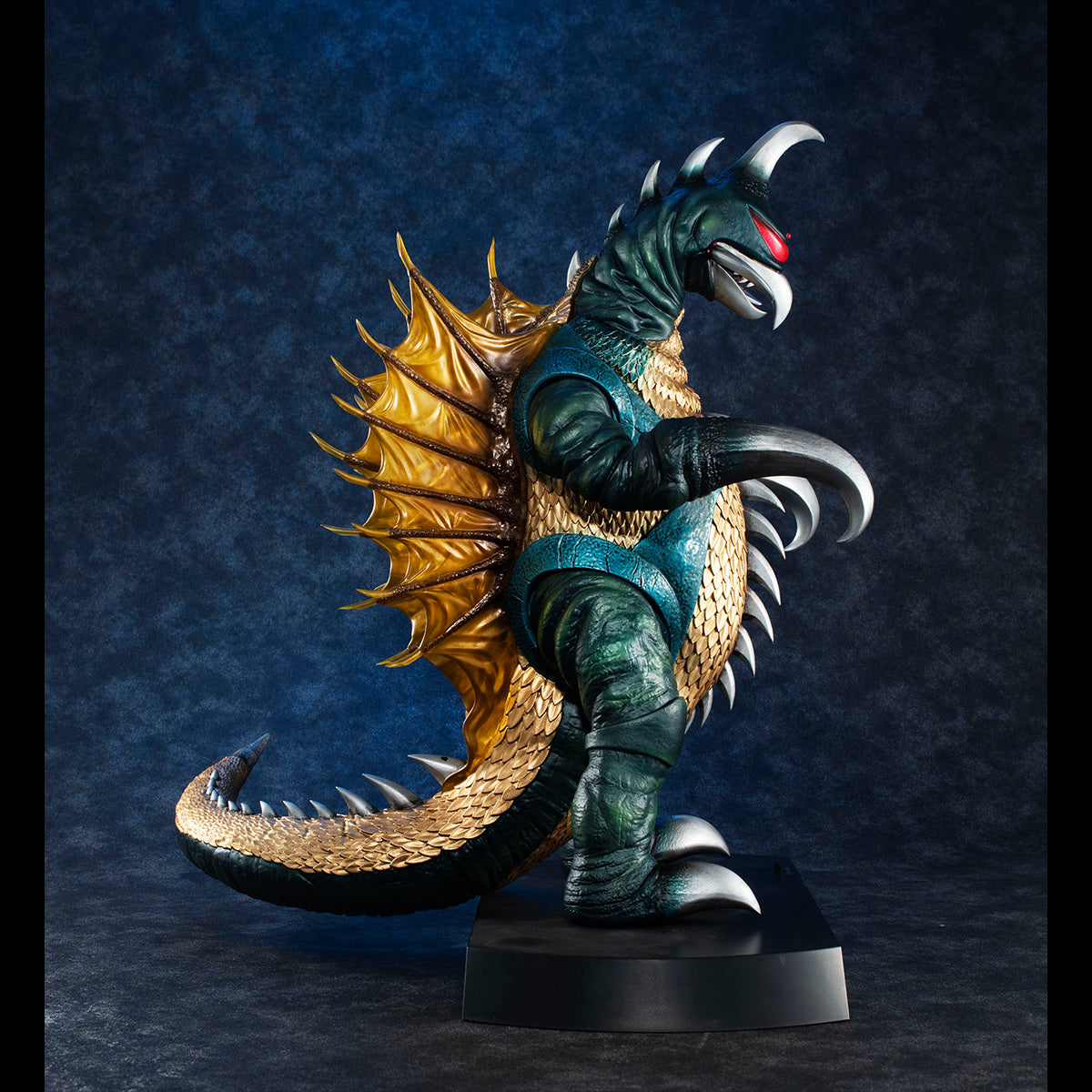 Megahouse Ultimate Article Monsters Gigan (1972) "Godzilla" | 4535123833526