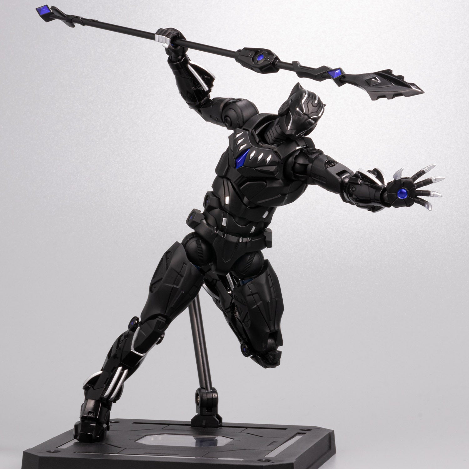 Sentinel Fighting Armor Black Panther "Marvel" | 4897054514081