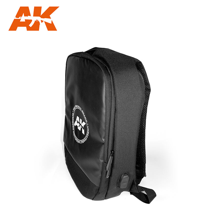 AK Interactive Multi-Functional Black Backpack | 8435568329027