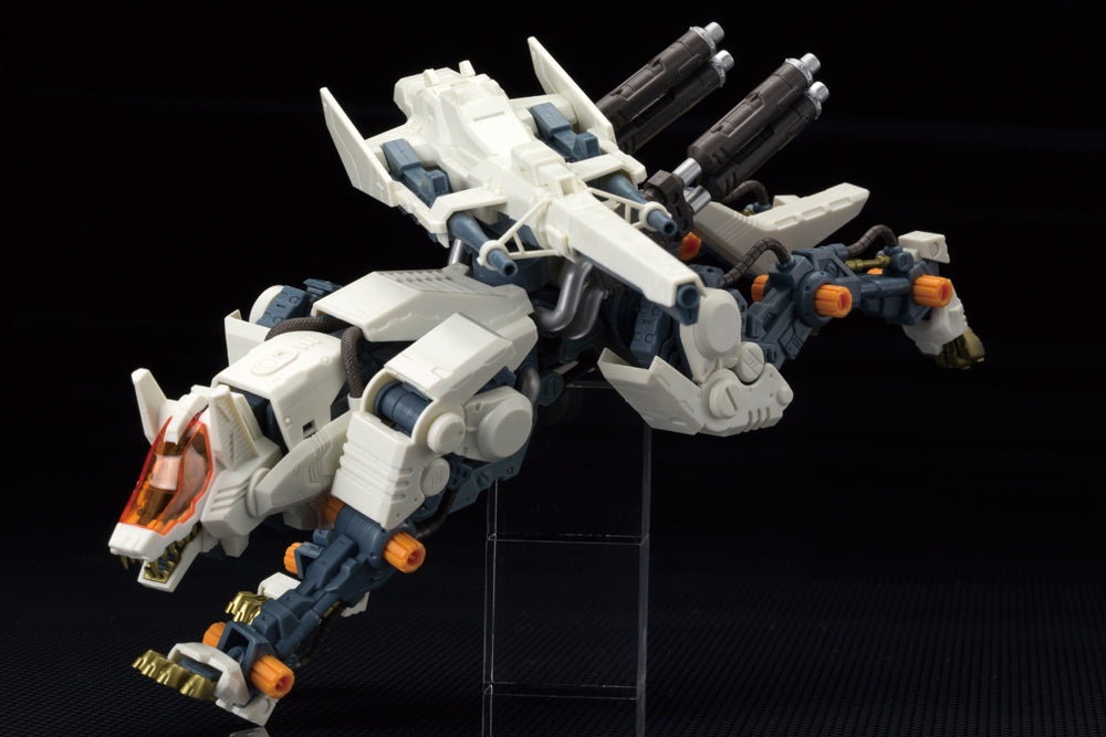 Kotobukiya 1/72 Zoids RHI-3 Command Wolf Repackage Ver., Action Figure Kit | 190526024489