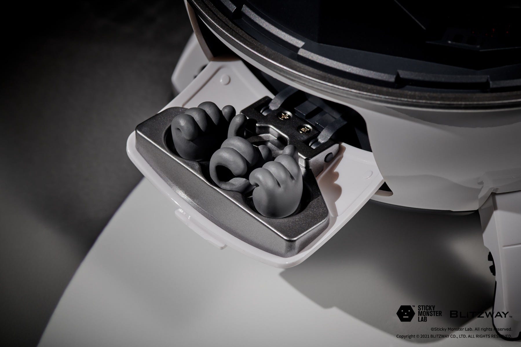 Blitzway Non Scale Art Toy SS 001 Spacecraft Ver. 'SML Wars' | 8809321479432