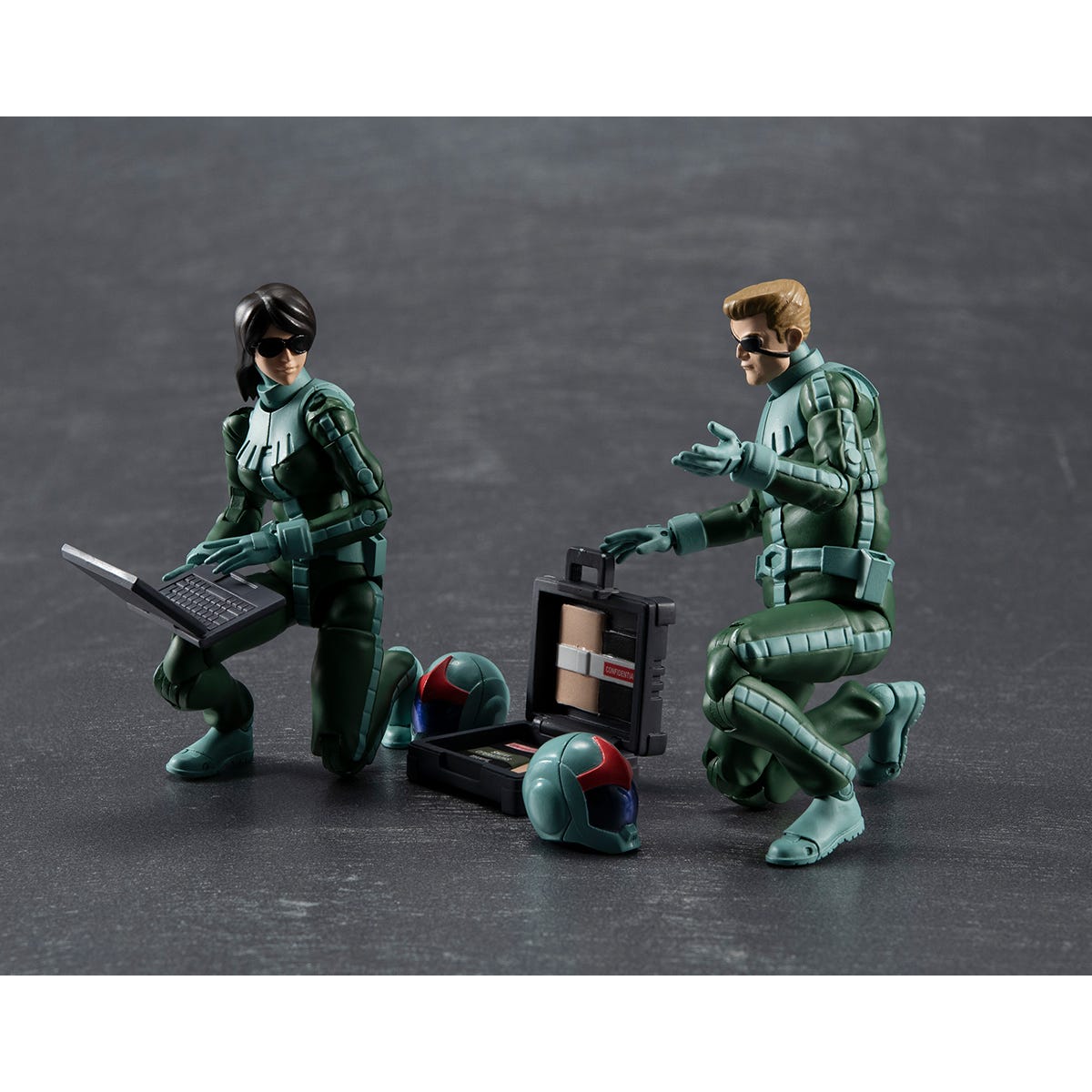Megahouse G.M.G Principality of Zeon Army Solider 04-06 (Normal Suit Solider & Char Aznable) 'Gundam' | 4535123831768