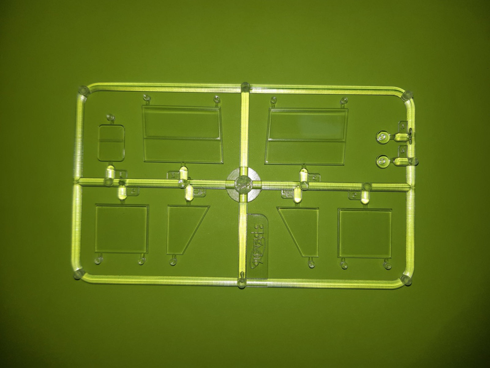 ICM 1/35 Lastkraftwagen 3,5 t AHN with German Drivers | 4823044405923