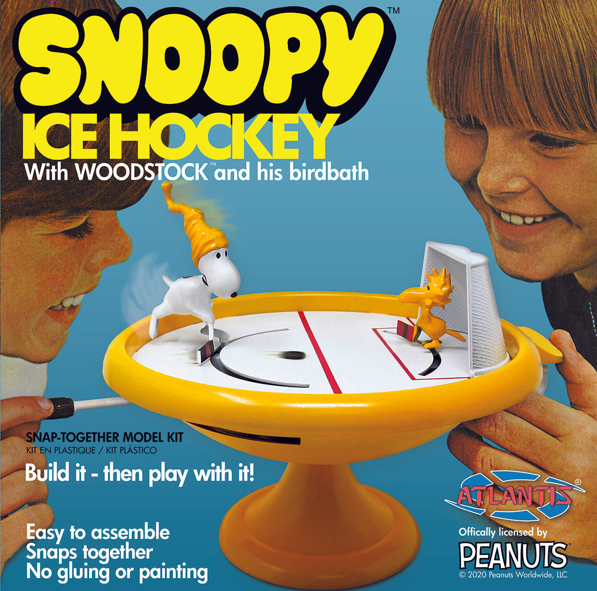 Atlantis Peanuts Snoopy Ice Hockey Game w/ Woodstock & Bird Bath | 850002740349