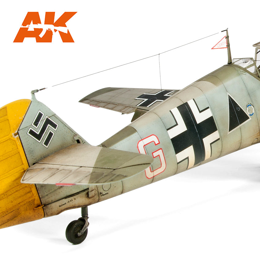 AK Interactive Elastic Rigging Bobbin Super-Thin for 1:35 / 1:32 / 1:8 / 1:30 - 20m / 66ft | 8435568307551