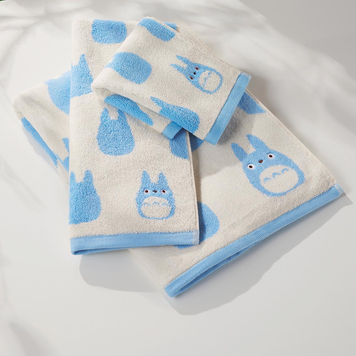 Marushin Studio Ghibli Silhouette Towel Series Medium Blue Totoro - (Wash Towel) 'My Neighbor Totoro', Size: 13" x 14.17" | 4992272573008