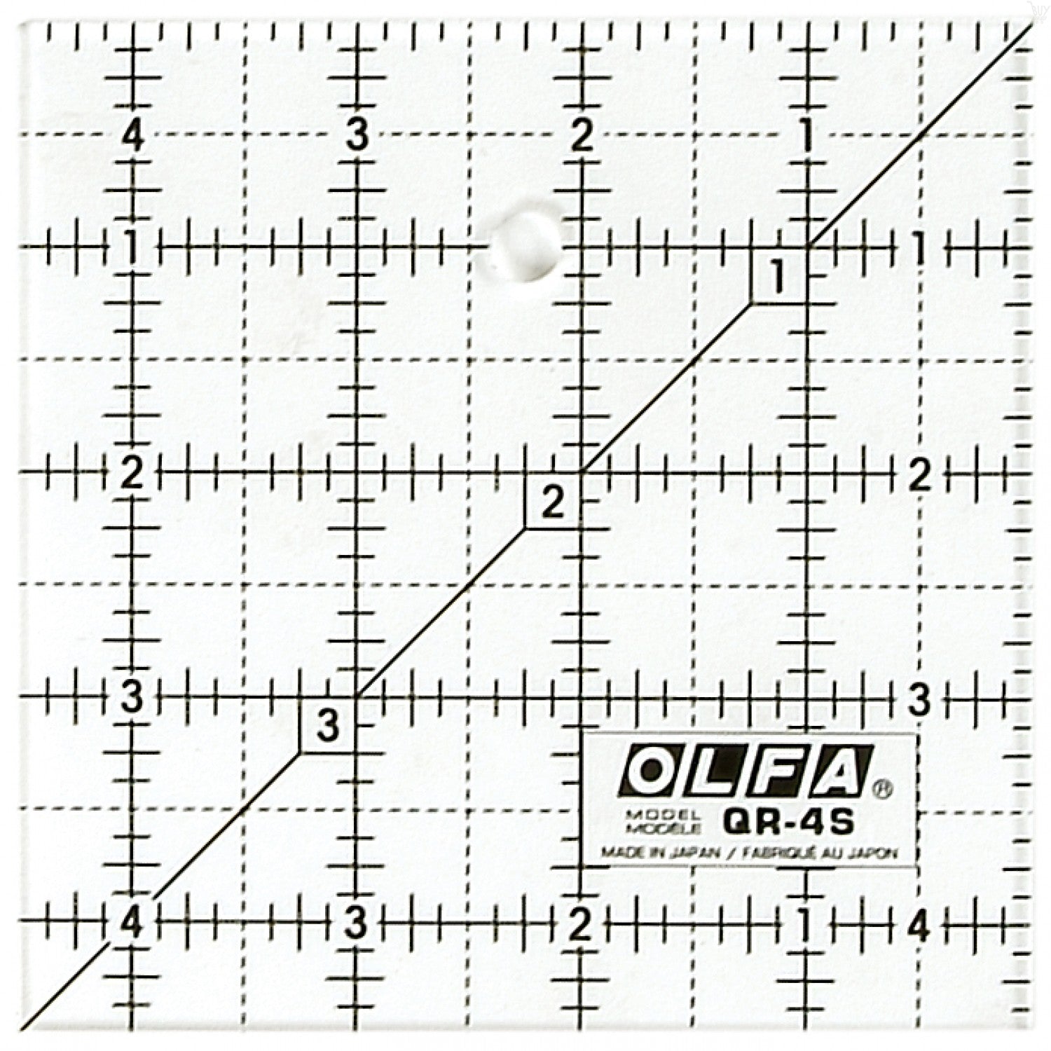 OLFA QR-4S 4 1/2' Square Non-Slip Frosted Acrylic Ruler | 91511300888