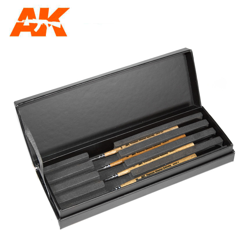 AK Interactive Siberian Kolinsky Brushes Deluxe Case | 8435568311077