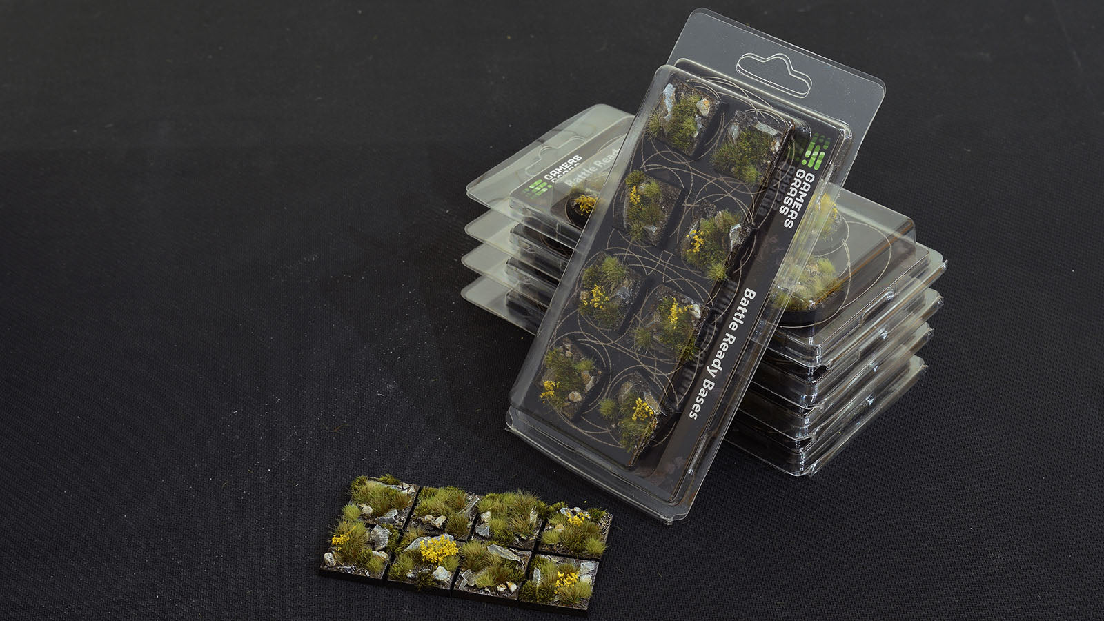 Gamers Grass Battle Ready Bases - Highland - Square 25mm (x8) | 738956788573