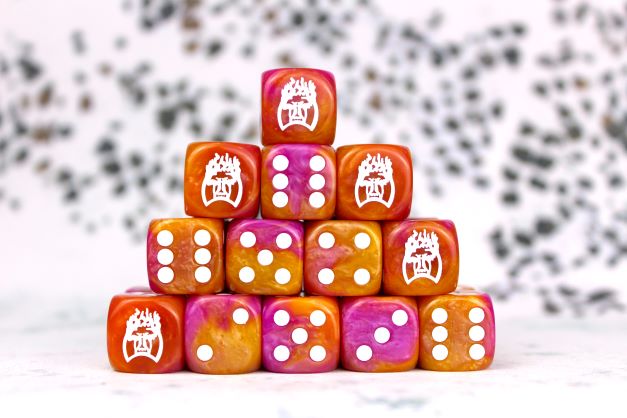 Conquest, Old Dominion Faction Dice on Purple and Gold Dice (PBW8514) | 5213009014335