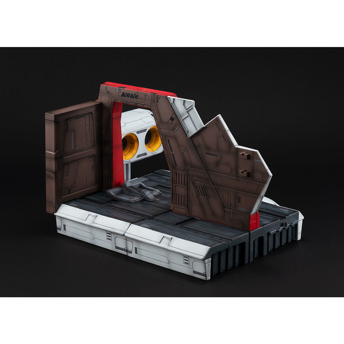 Megahouse Realistic Model Series Argama Catapult Deck (for 1/144 HGUC) "Gundam" | 4535123829543