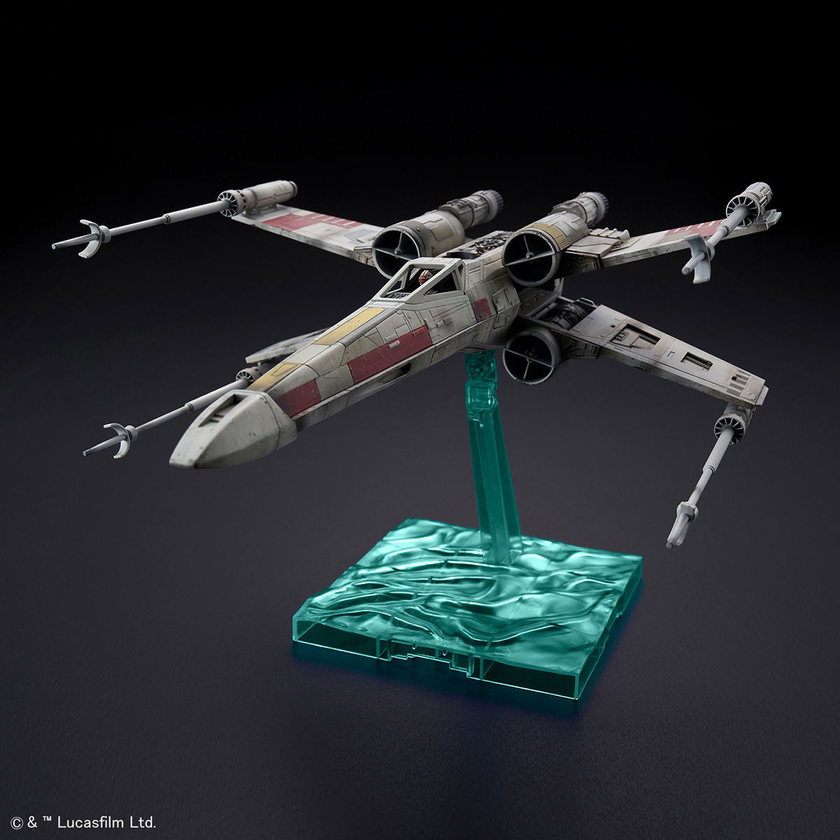 Episode IX - Star Wars Épisode IX: L'ascension De Skywalker - Star Wars: Episode IX - The Rise of Skywalker - Spacecrafts & Vehicles, Star Wars Plastic Model - RED5 - 1/72(Bandai) | 4573102615541