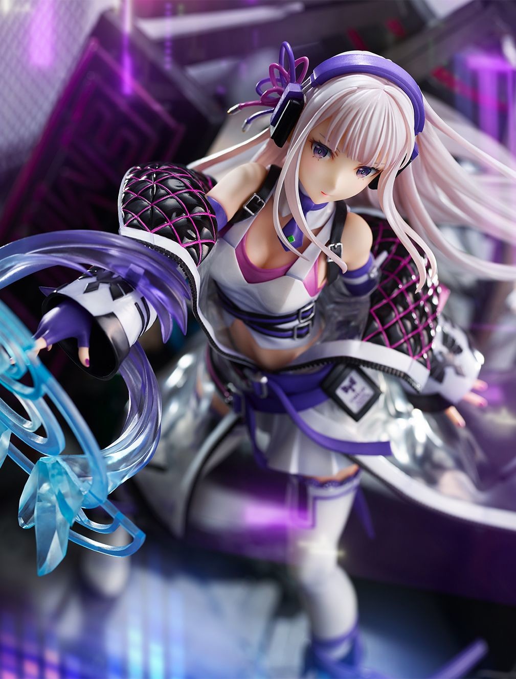 eStream Emilia -Neon City Ver.- 1/7 scale figure | 4580086817687