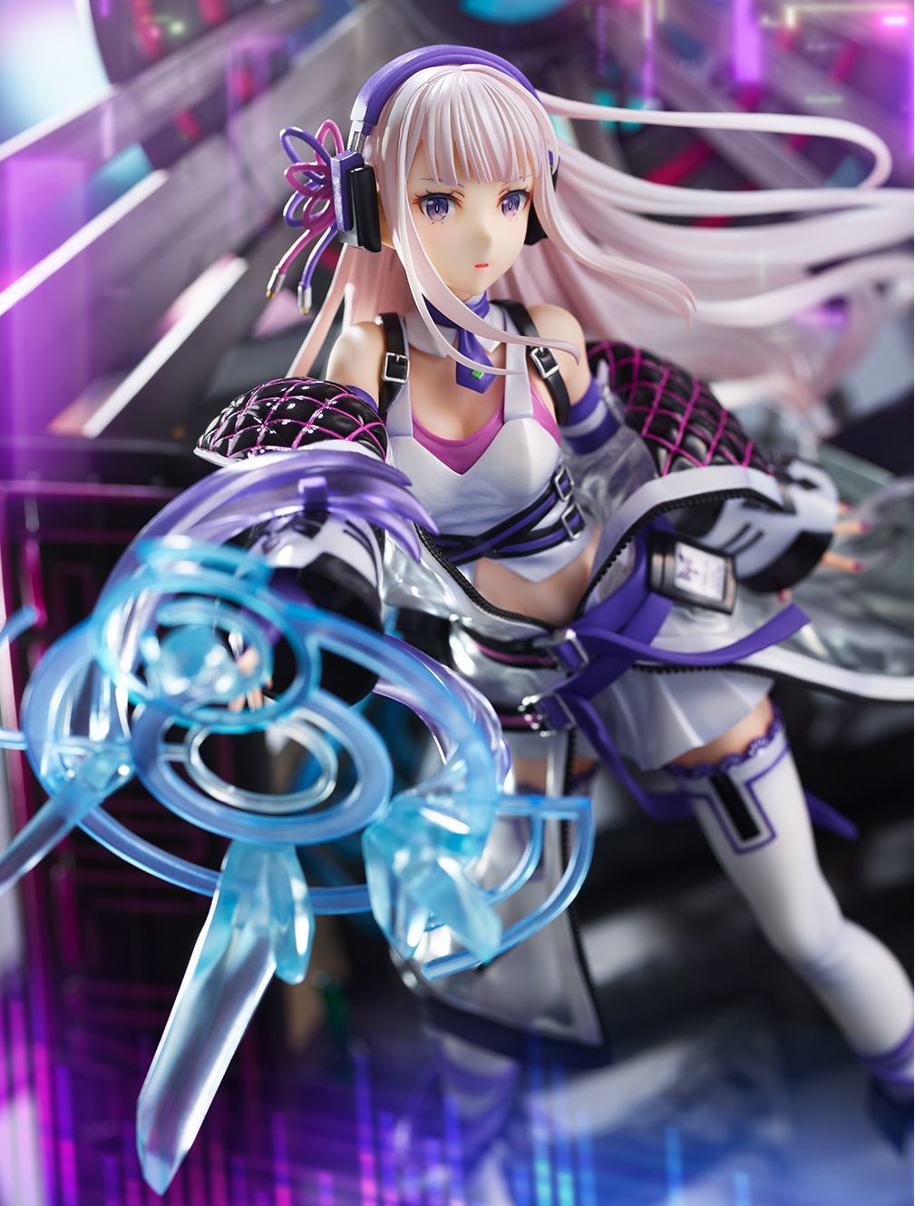 eStream Emilia -Neon City Ver.- 1/7 scale figure | 4580086817687