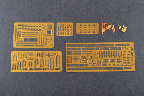 ILOVEKIT 1/200 USS Hornet CV-8 | 9580208620015