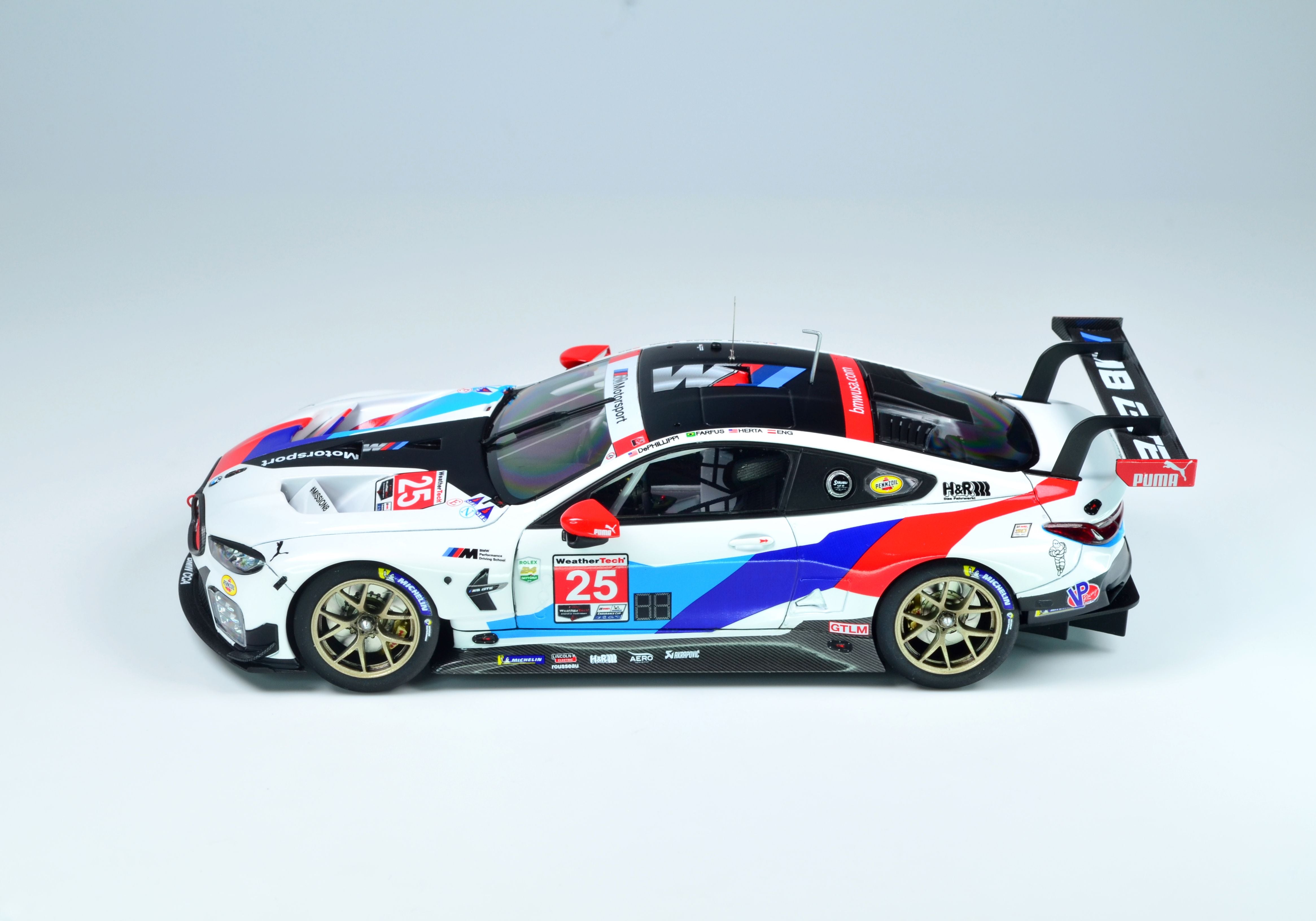 Platz NuNu 1/24 BMW M8 GTE DAYTONA WINNER 2019 | 4545782068023