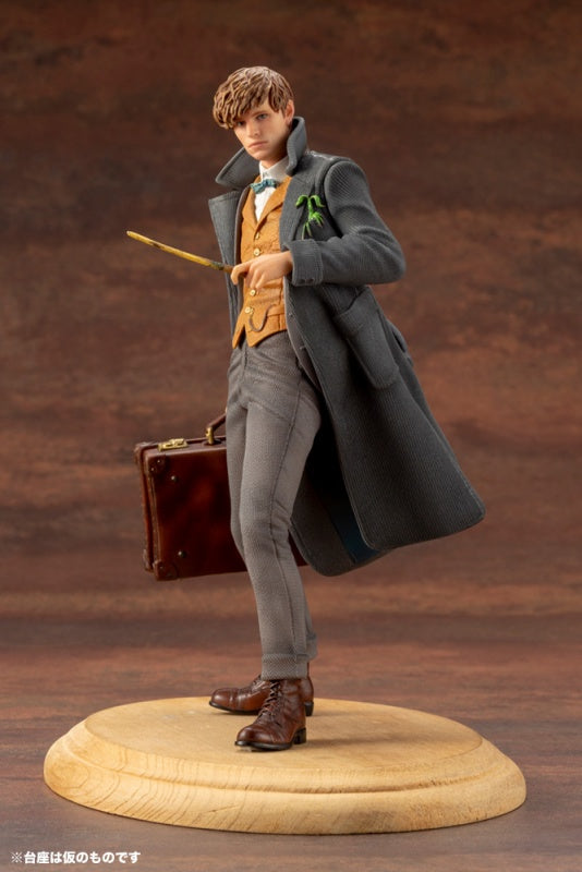 KOTOBUKIYA ARTFX+ Newt Scamander | 190526014046