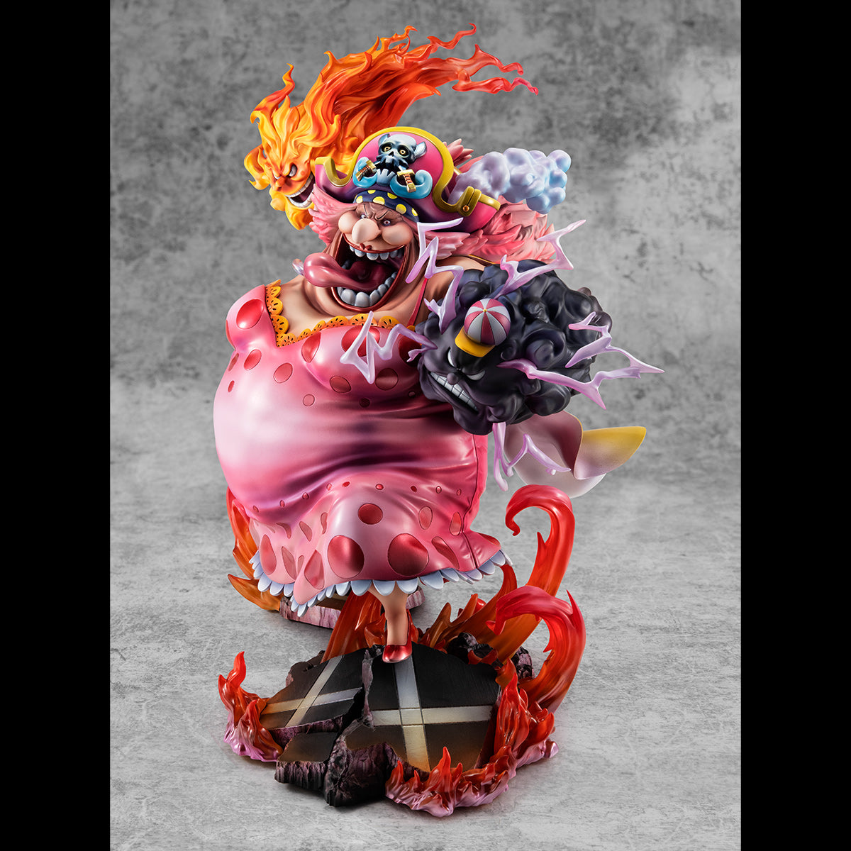 MegaHouse Portrait.Of.Pirates ONE PIECE“SA-MAXIMUM” Great Pirate “Big Mom”Charlotte Linlin | 4535123716331