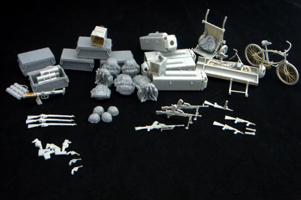 Bronco Models 1/35WWII British Airborne Weapon & Equipment Set | 4544032708207