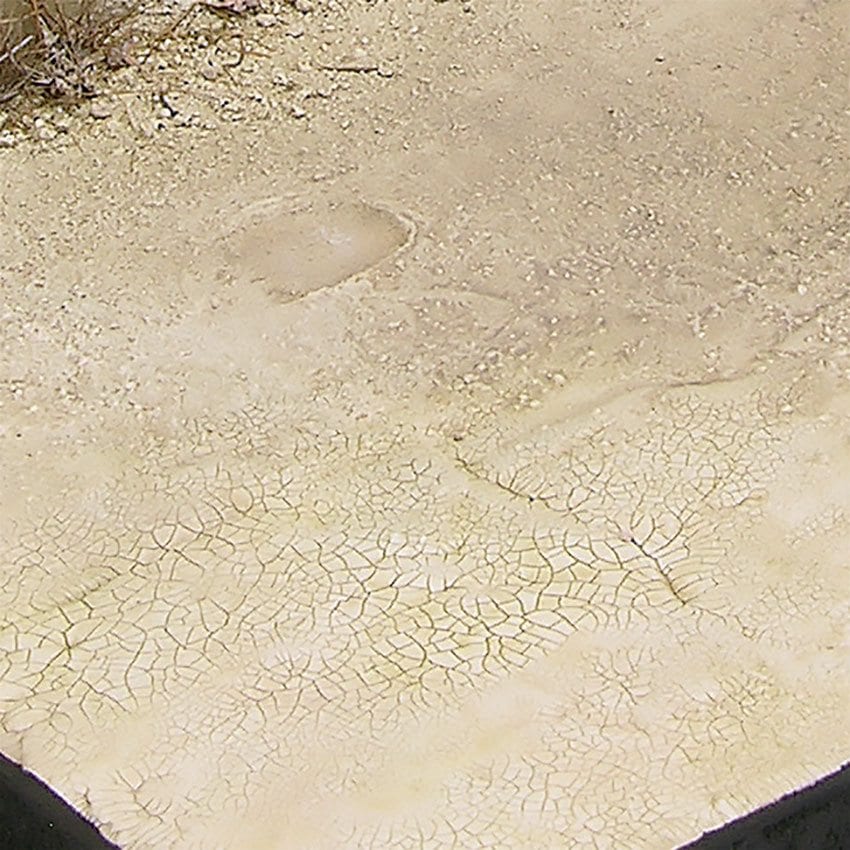 AK Interactive Light & Dry Crackle Effects - 100ml (Acrylic) | 8436564921154