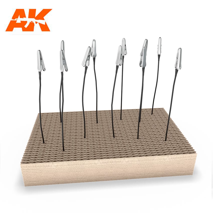 AK Interactive Base for Metal Painting Clips | 8435568308442