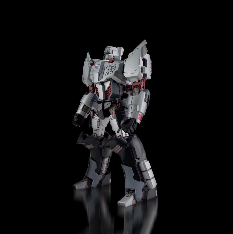 Flame Toys Megatron IDW (Decepticon Ver) 'Transformers' Furai Model | 4897054513640