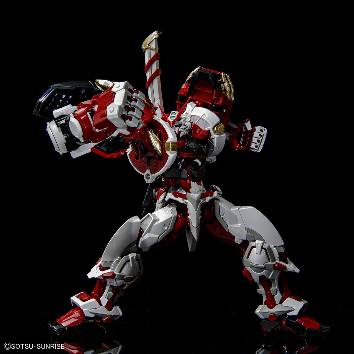 Bandai 1/100 High-Resolution Model Gundam Astray Red Frame Powered Red | 4573102620699