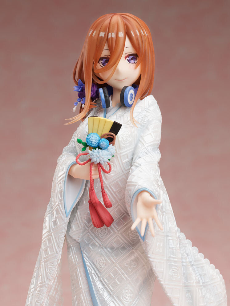 FURYU Corporation The Quintessential Quintuplets 2 Miku Nakano -Shiromuku- 1/7 Scale Figure | 4589584958403